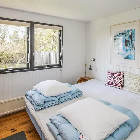 Awesome In Sams With 3 Bedrooms