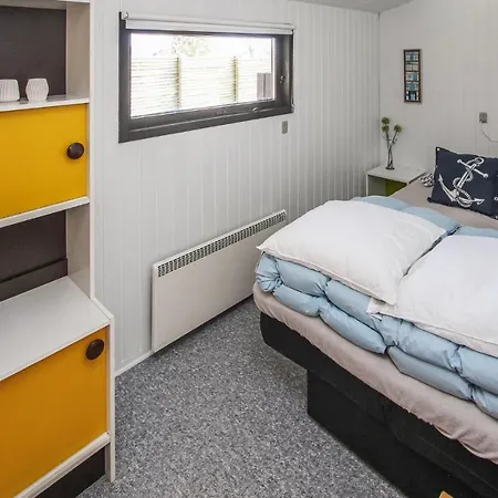 Dom wakacyjny Awesome In Sams With 3 Bedrooms *